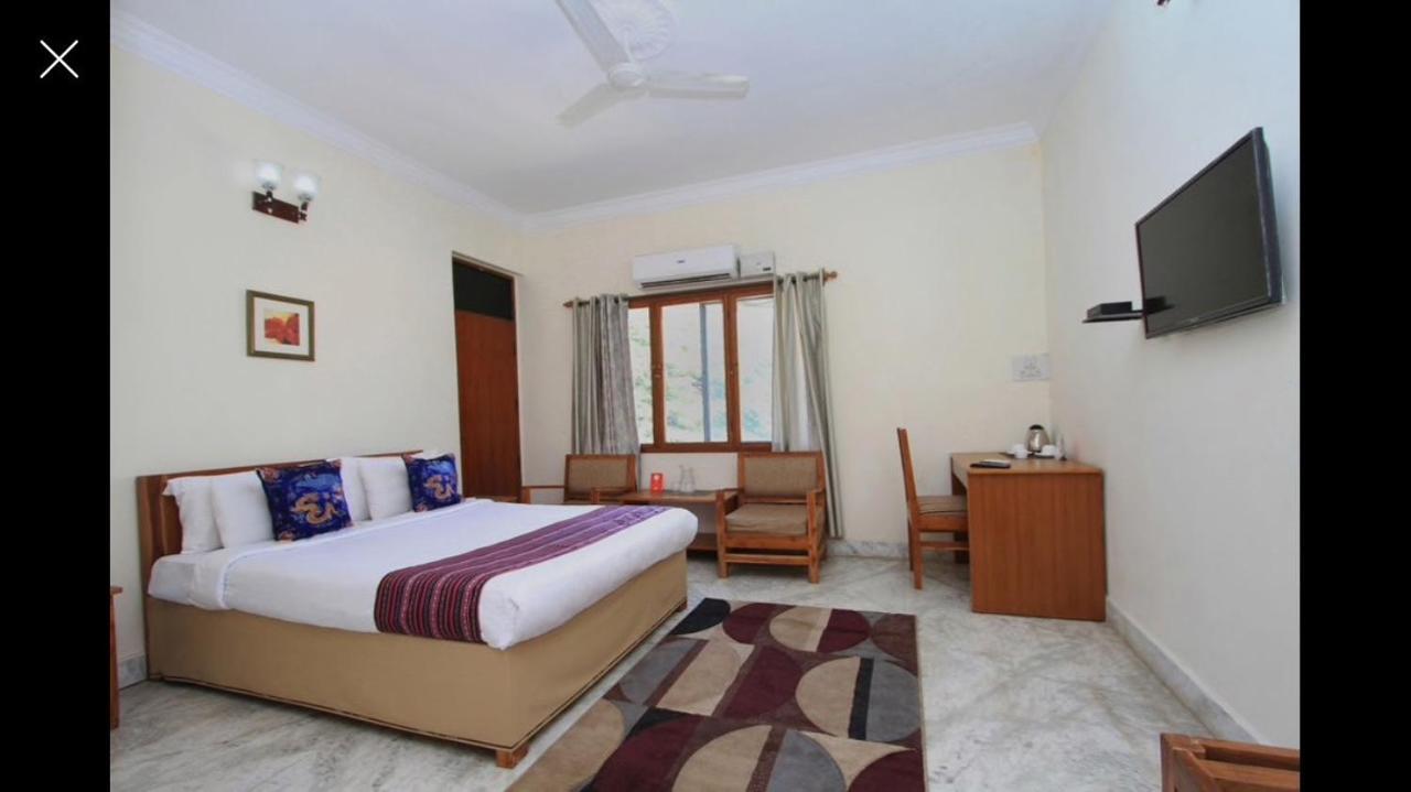 העיר בנגלור Himalayan Inn Hotel מראה חיצוני תמונה